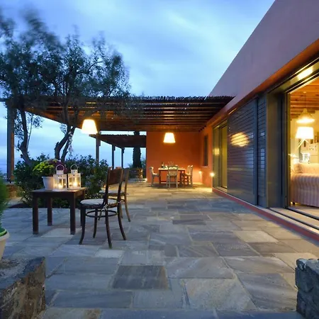 Villa Peacock Hill Aegina